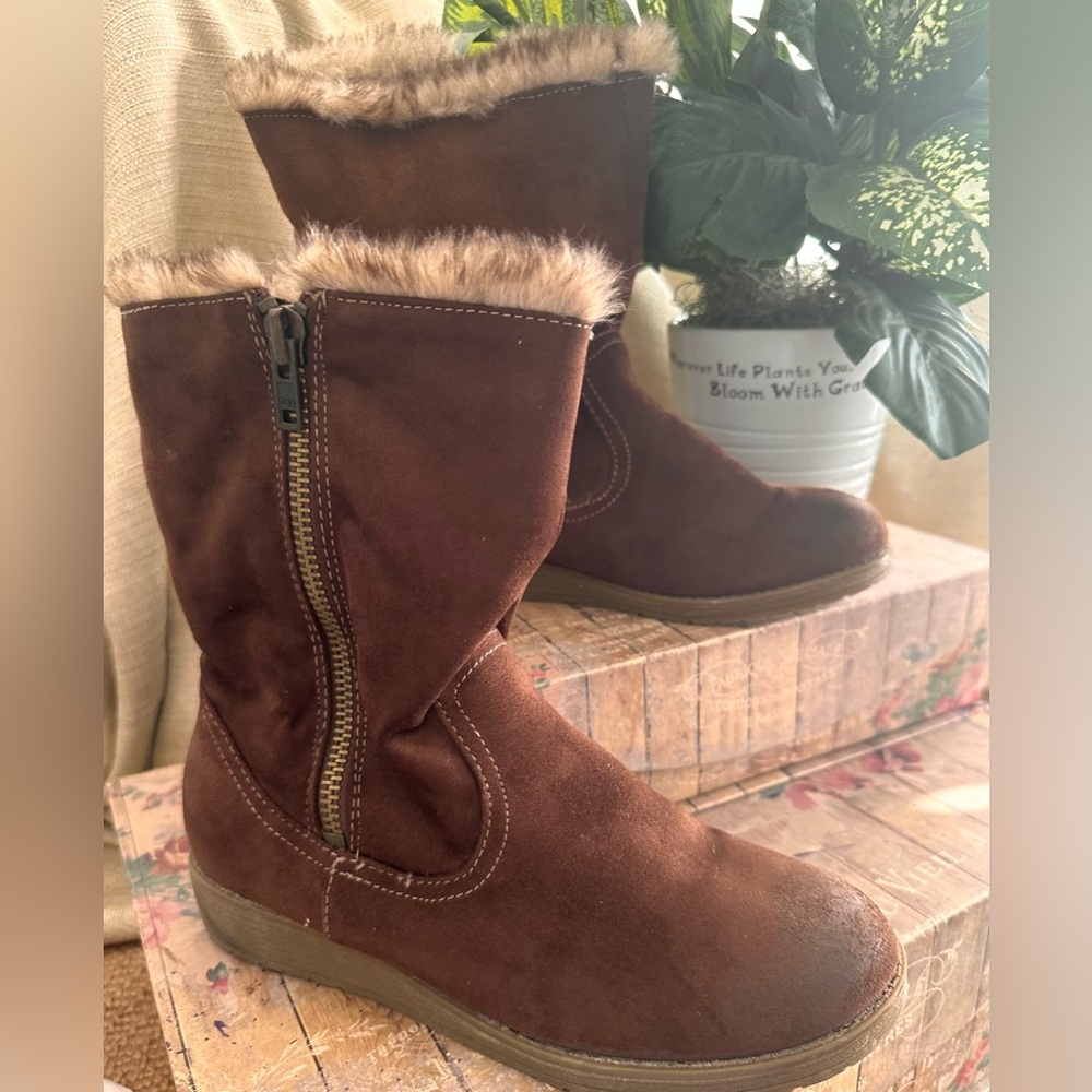 Womens Mossimo Supply Co. Tasia Shearling Boot